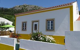 Casa Do Avo In Montejunto